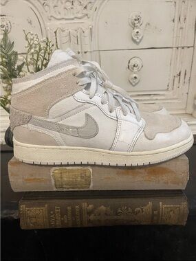 Nike White and Light Gray High-Top Sneakers